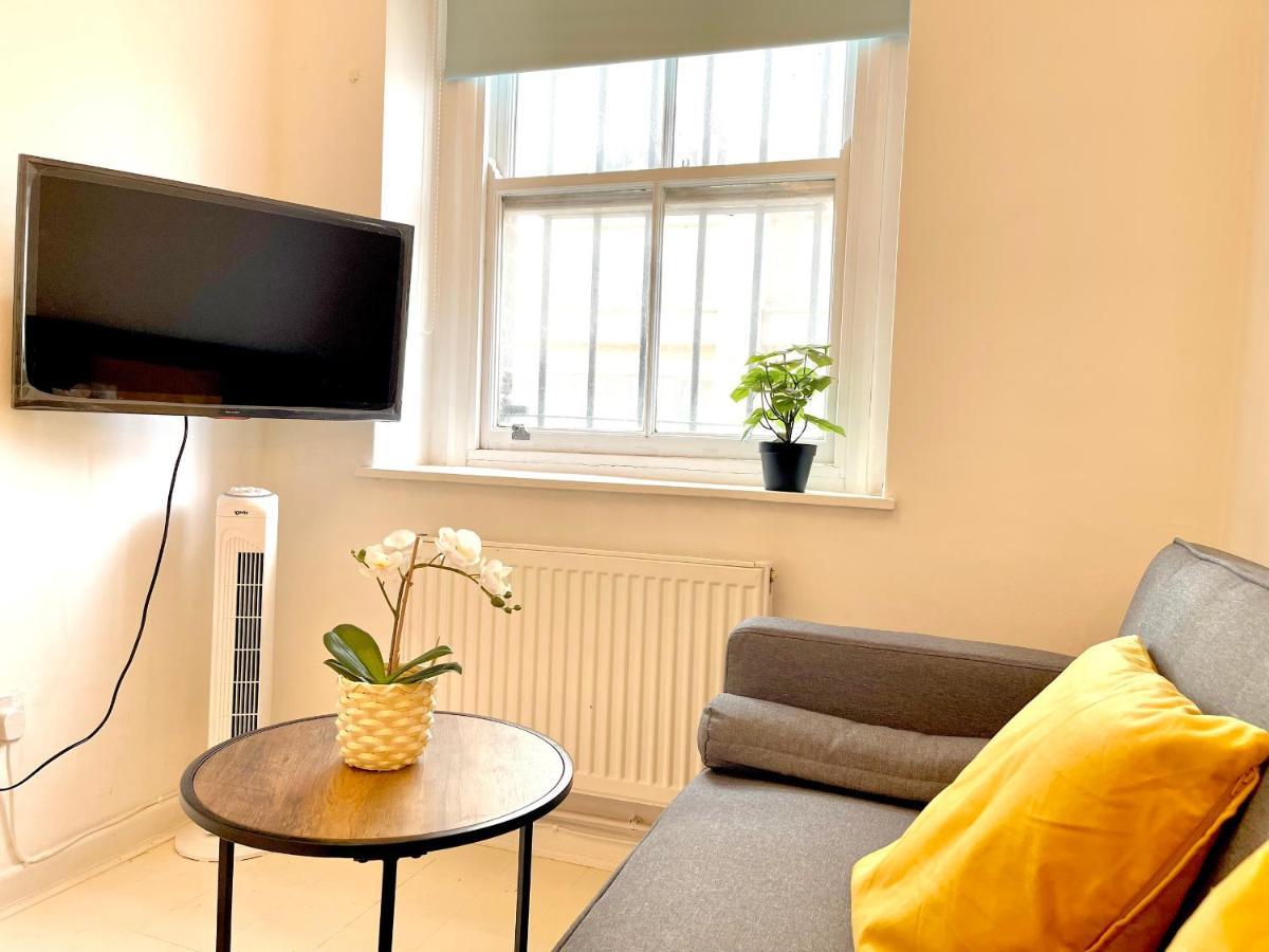 Archway Station Big Bedroom Flat Londres Extérieur photo